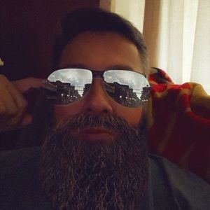 Meet your Posher, Tony